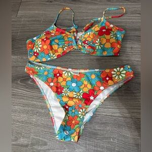 Floral Bikini Set with Colorful Design